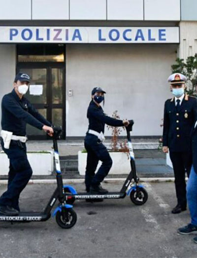 No al Monopattino Milanese in uso di Polizia